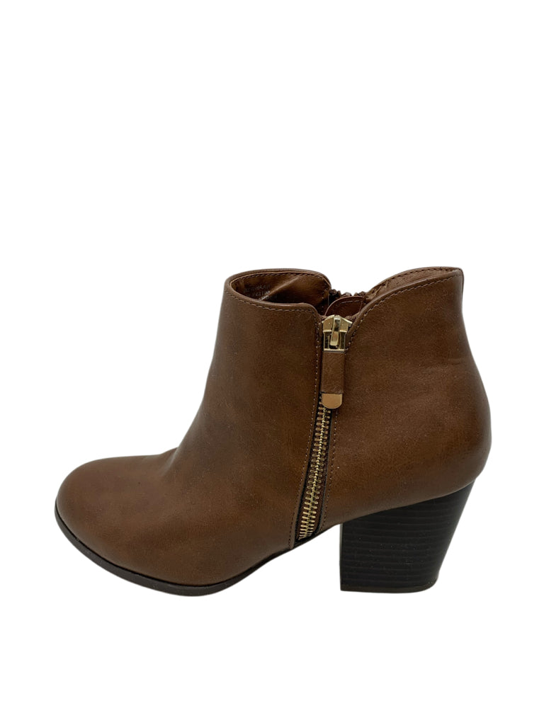 STYLE & CO  7.5 BOOTIE W