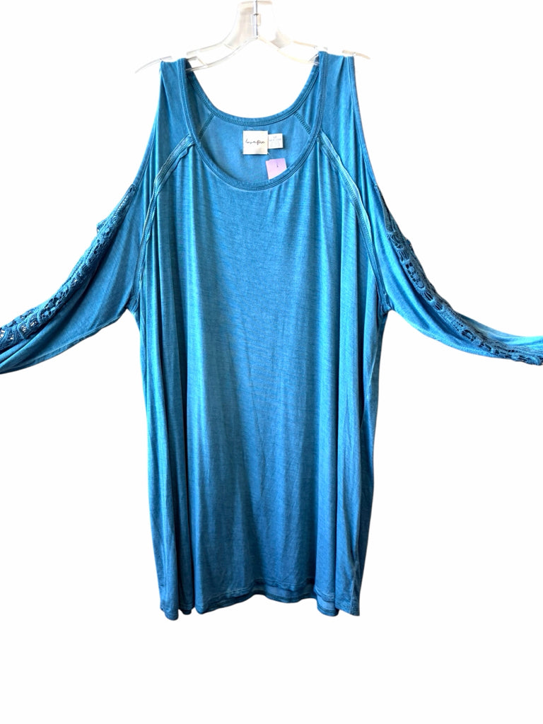 LOVE FIRE Size 1X TOP W