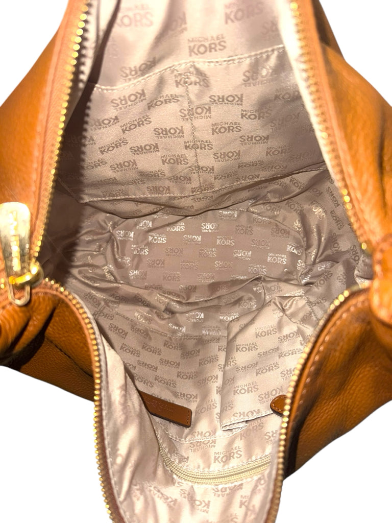 MICHAEL KORS  medium PURSE W