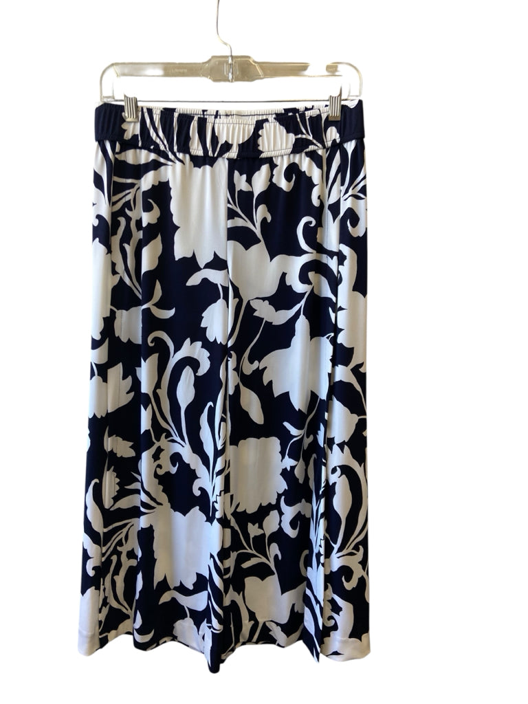 CHICO'S Size small CROP W