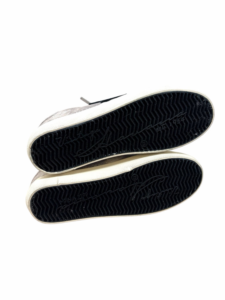 VINTAGE HAVANA Size 7.5 SNEAKERS W