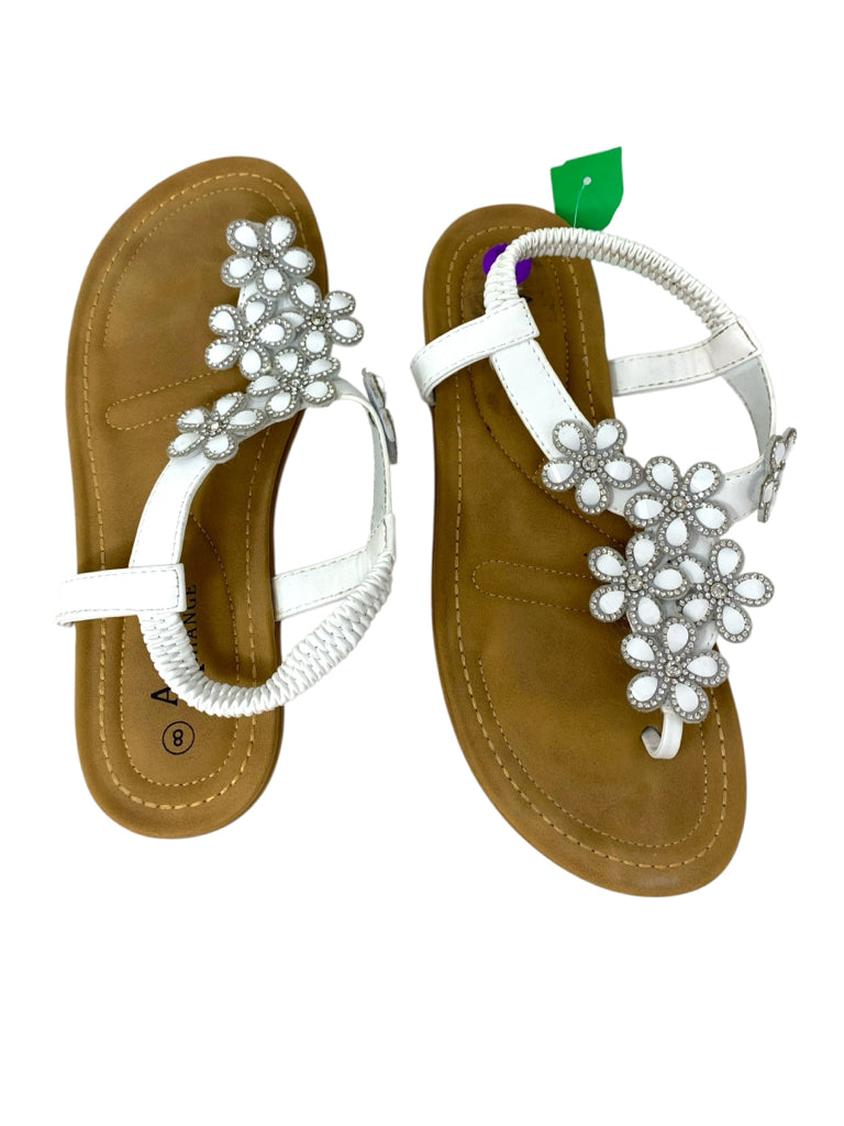AMERICAN EXCHANGE  8 SANDALS W