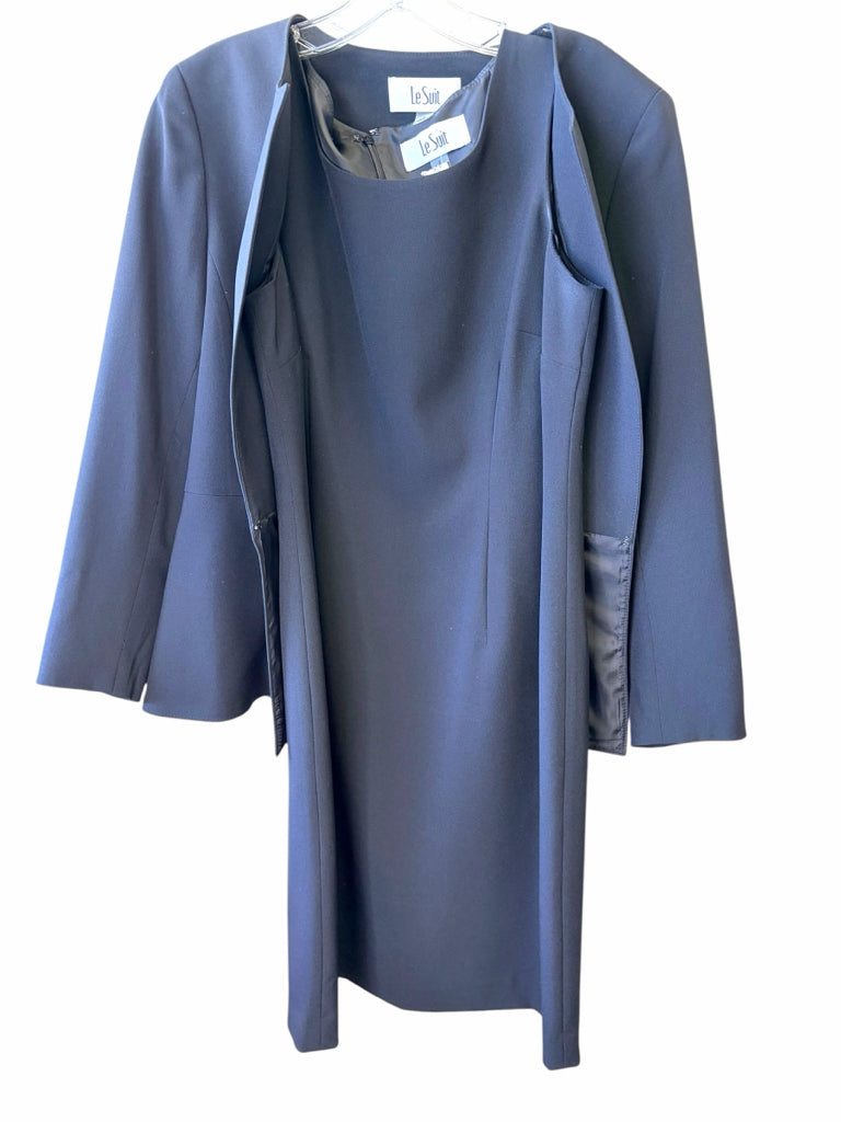 LESUIT Size 8 DRESS SET