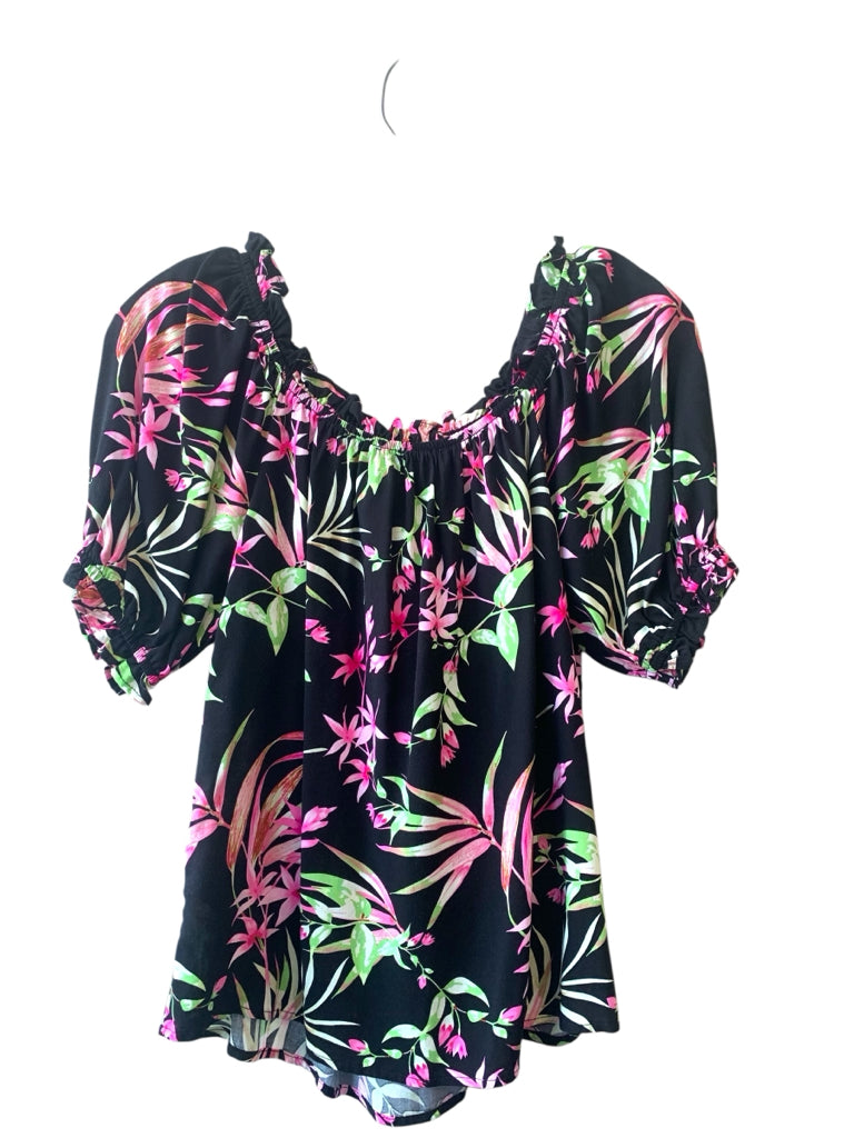 SUGAR LIPS  medium TOP  W