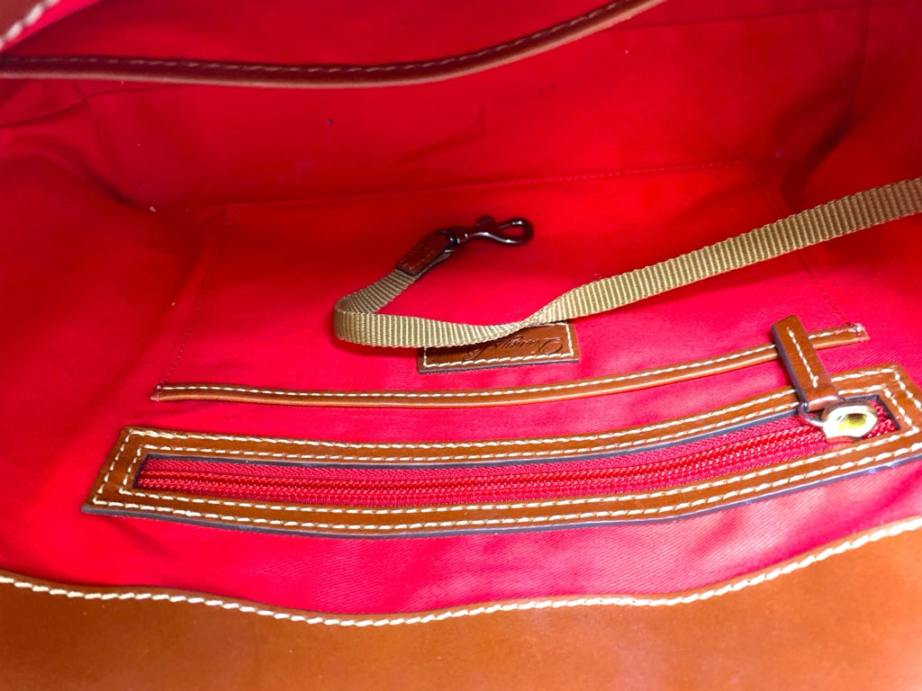 DOONEY & BOURKE  medium PURSE W