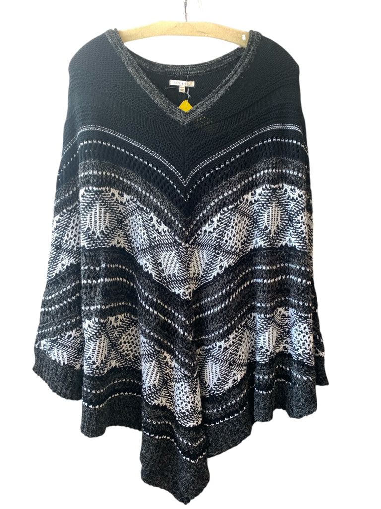 KATE & SAM  2X/3X PONCHO W