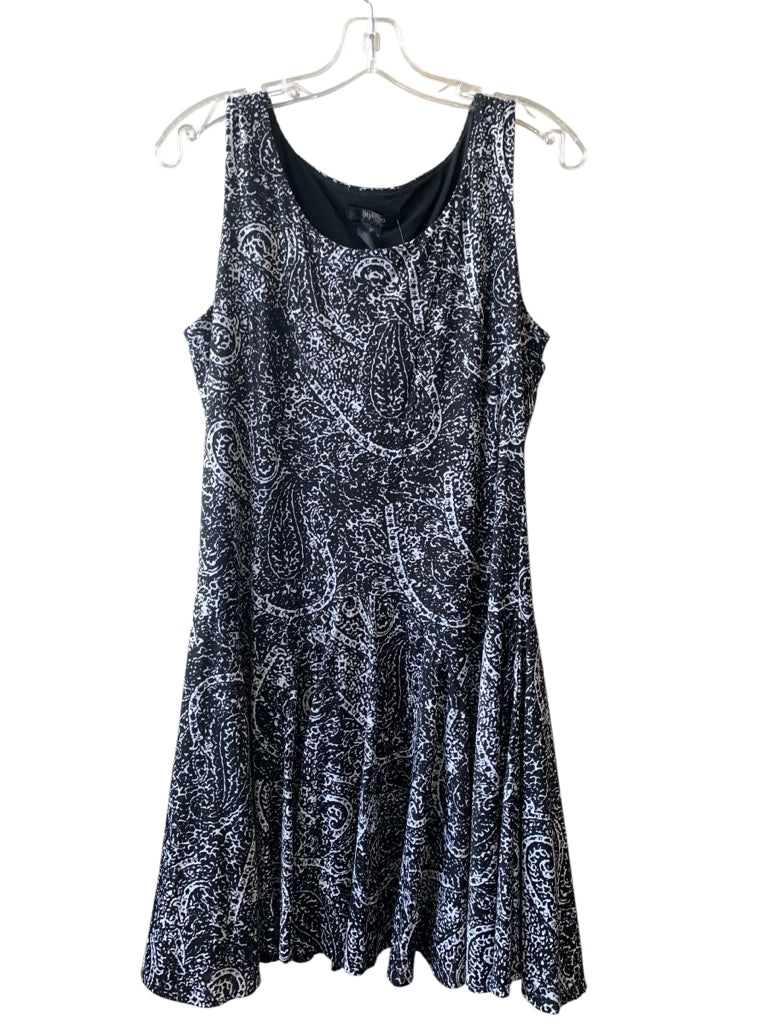 STYLE & CO  medium DRESS W