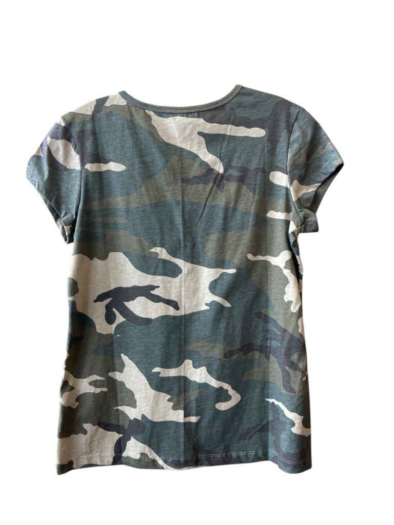 VENUS Size small TOP W