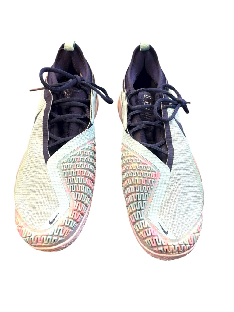 NIKE  10.5 SNEAKERS W