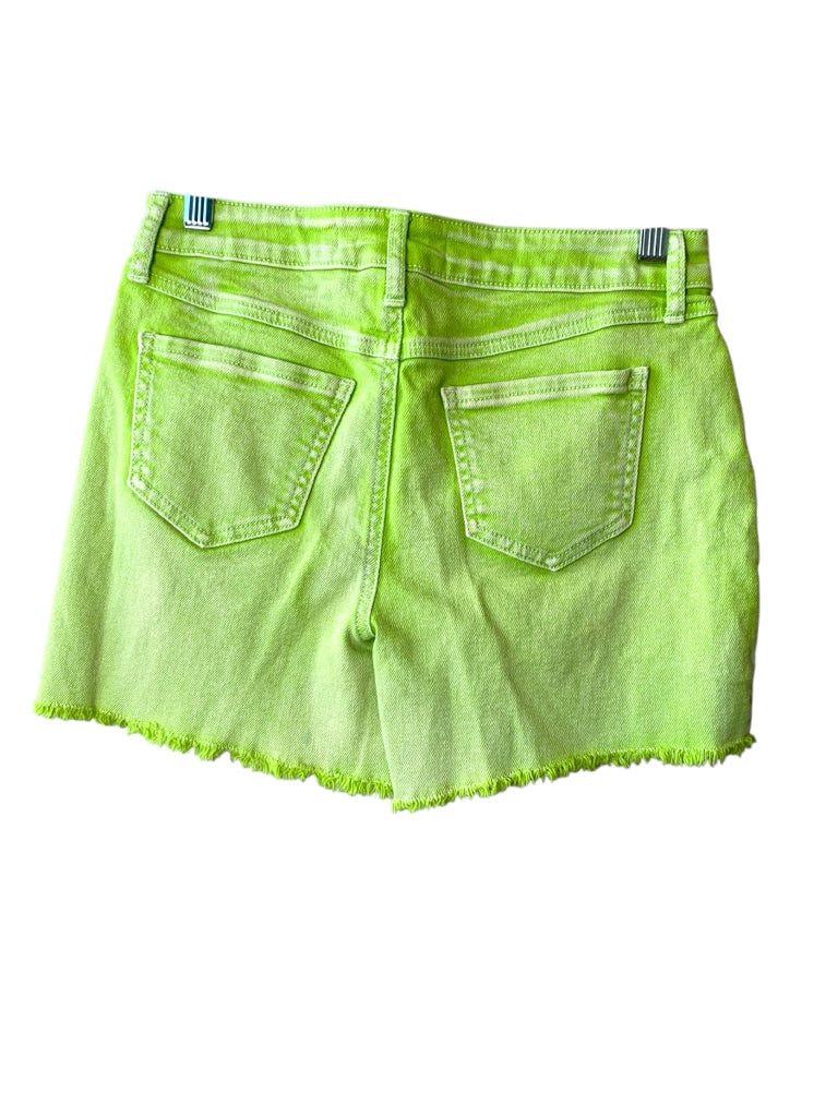 EST 1946  4 SHORT W