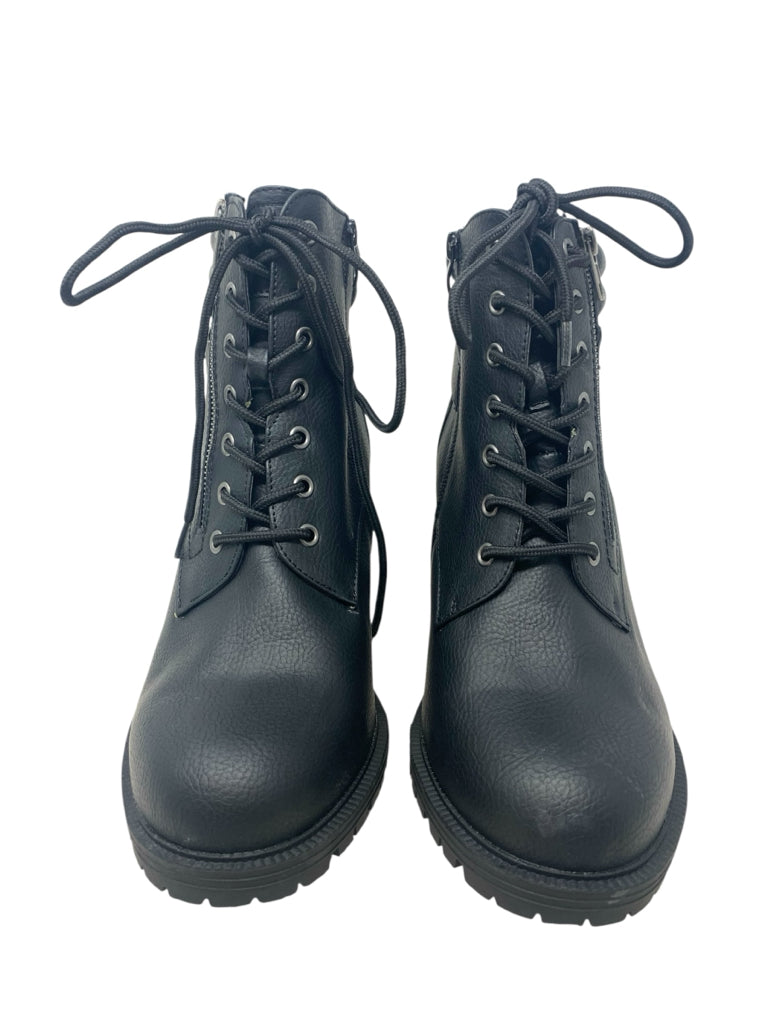 TORRID  12W BOOTIE W