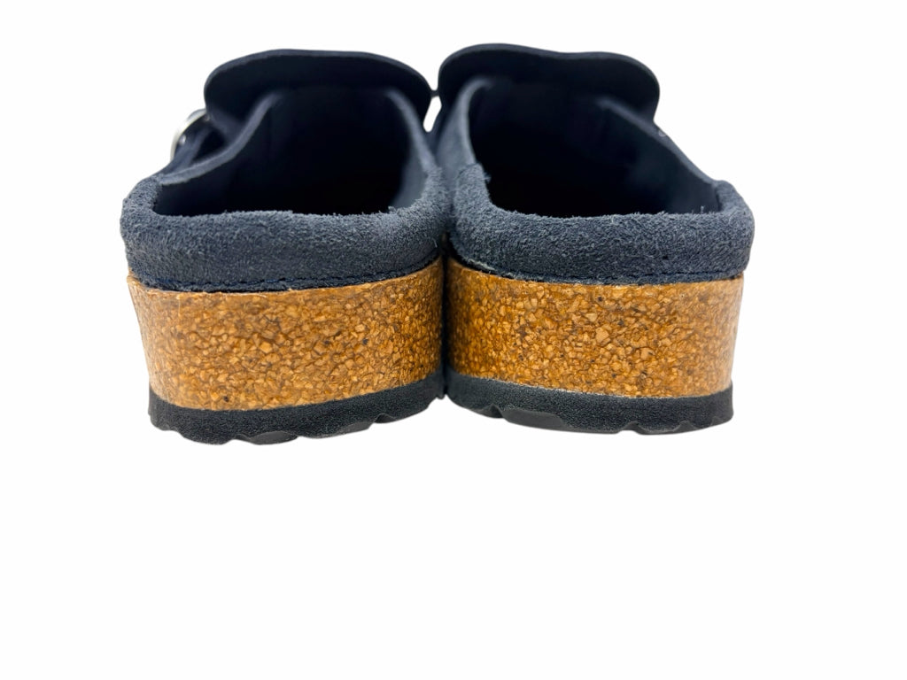 BIRKENSTOCK Size 7.5 SLIDE