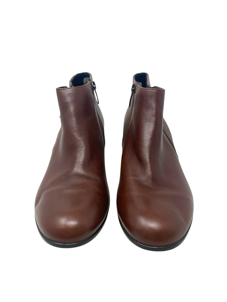 ECCO  9 BOOTIE W