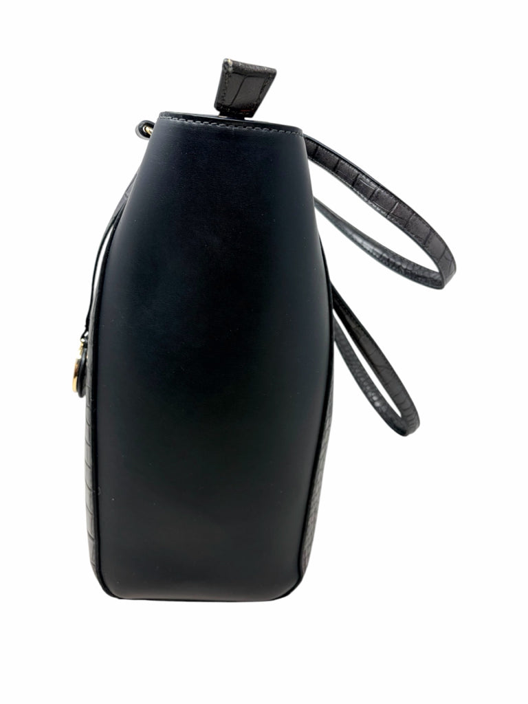 ELLEN TRACY Size large PURSE W