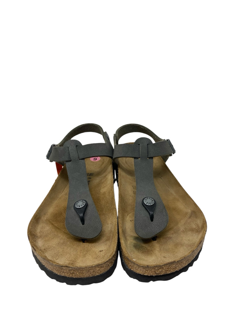 BIRKENSTOCK Size 9 SANDALS W