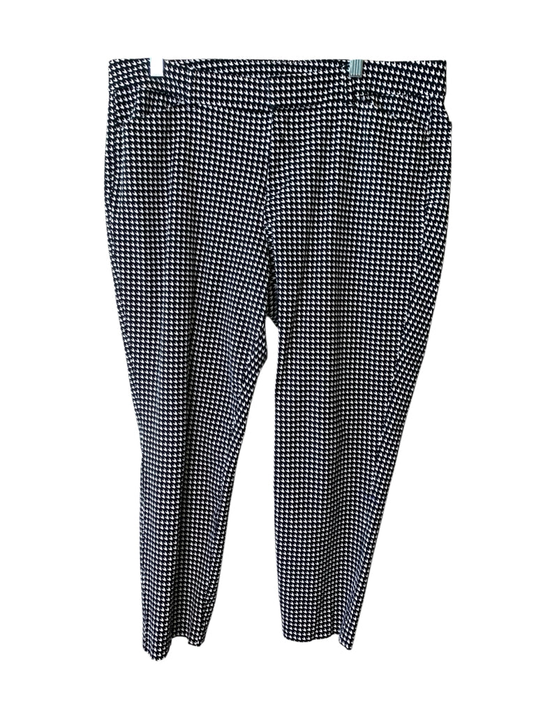 OLD NAVY  16 PANTS W