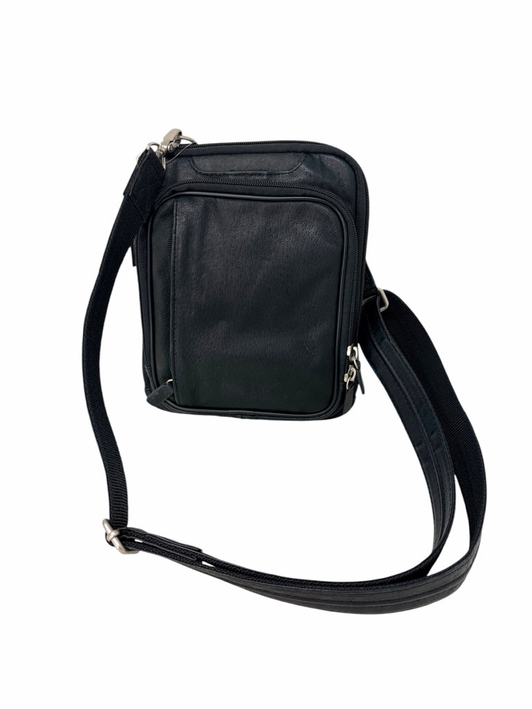 GUN TOTE'N MAMA Size small CROSSBODY W