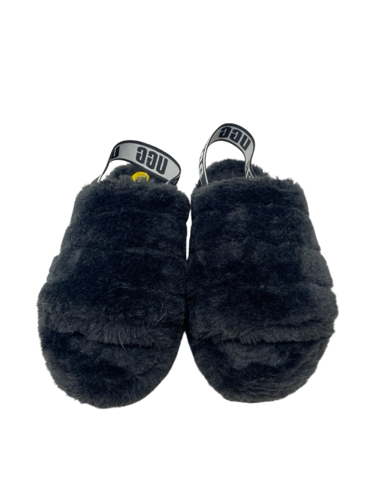 UGG Size 7 SLIPPER W