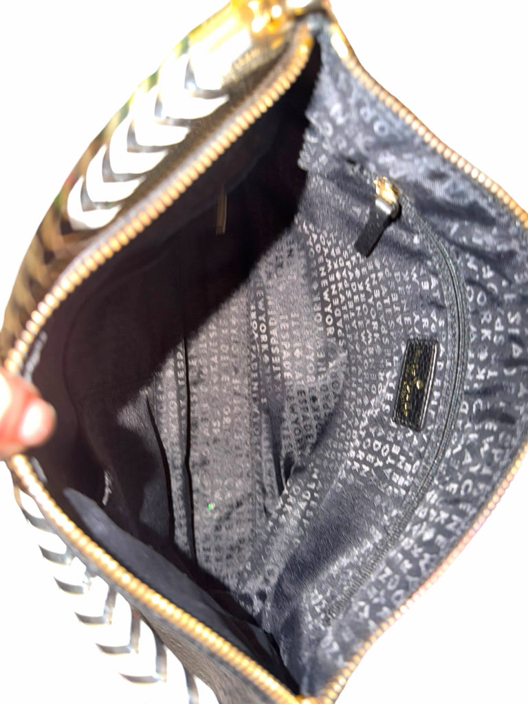 KATE SPADE Size medium PURSE W