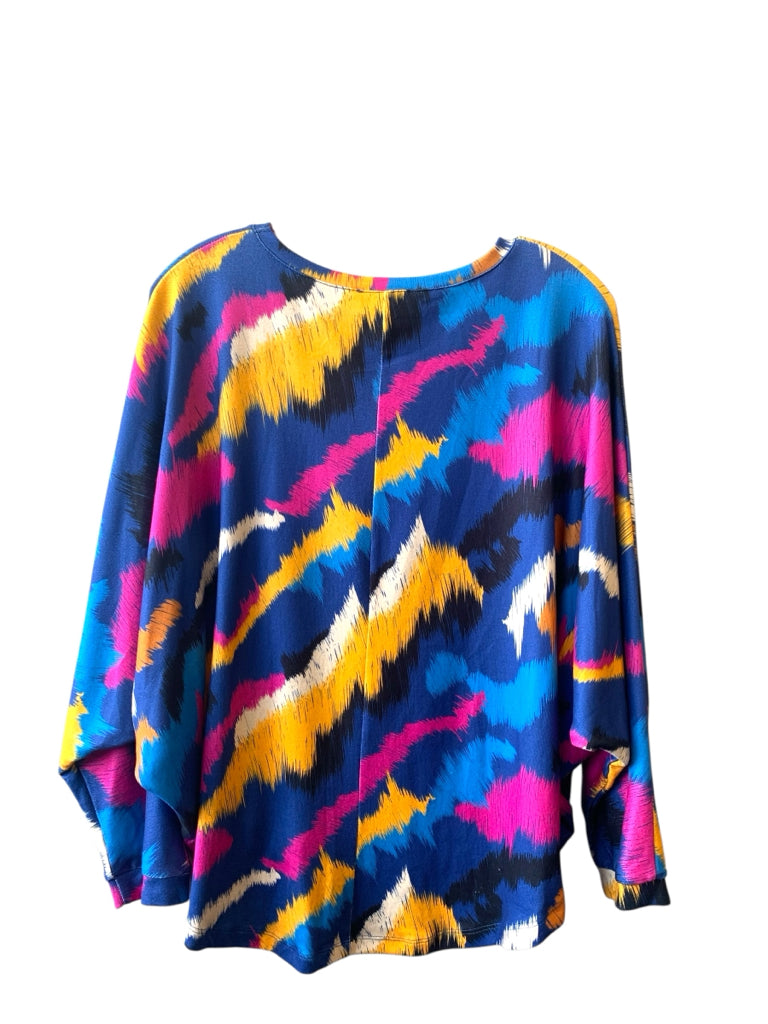 ISLE by MELIS KOZAN  medium TOP W