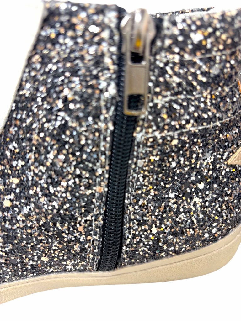 SHU SHOP Size 8.5 SNEAKERS W