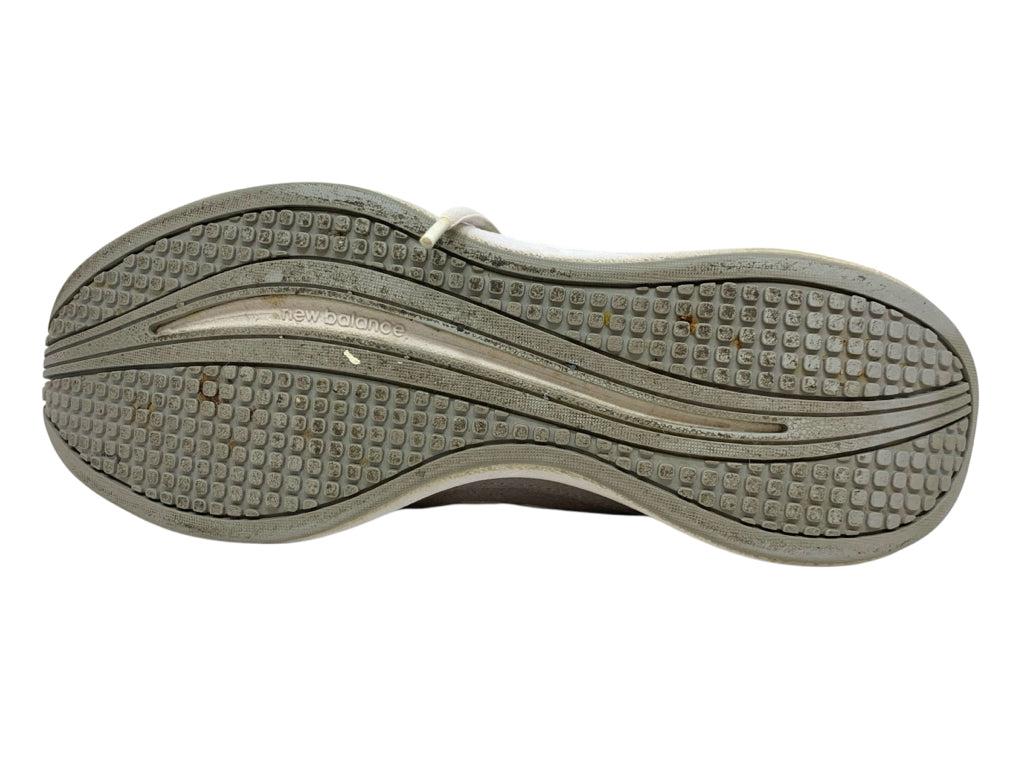 NIKE  8 SNEAKERS W