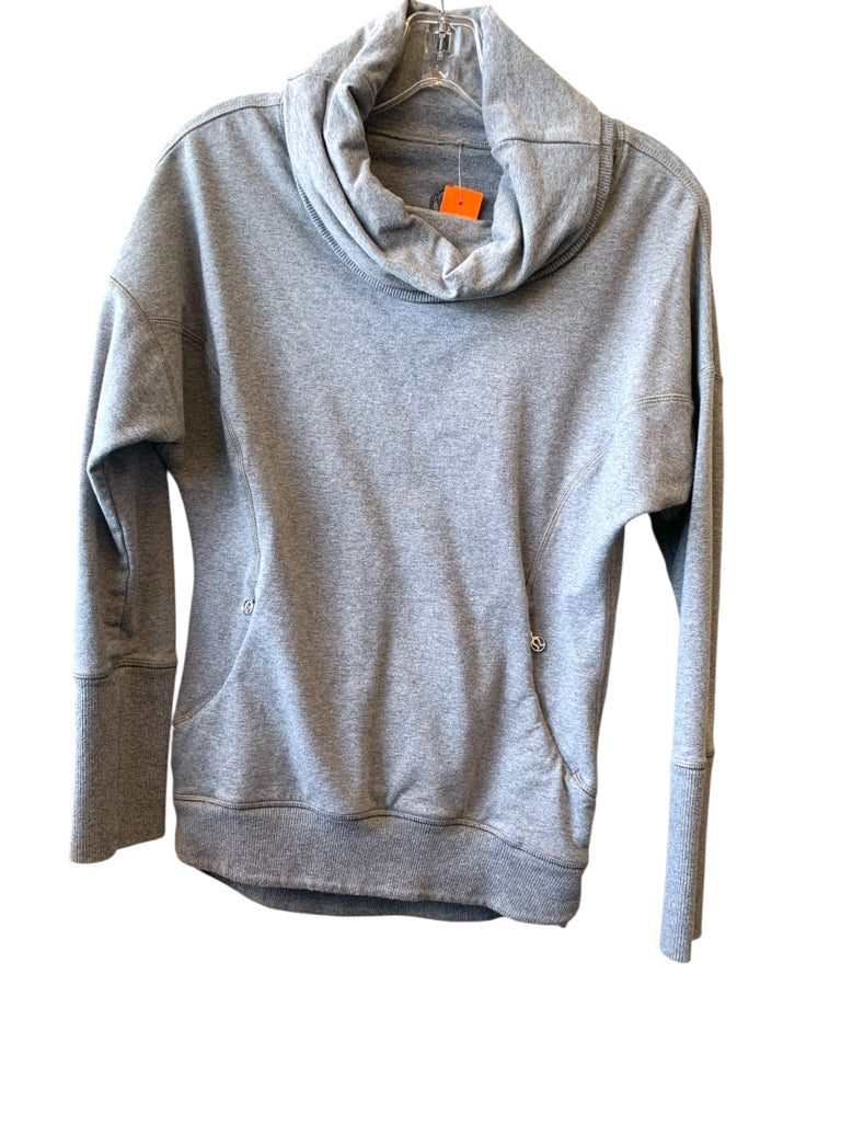 LULULEMON  small SWT SHRT W