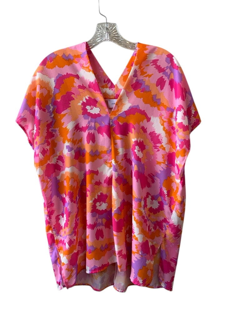 ADRIENNE Size small TOP  W