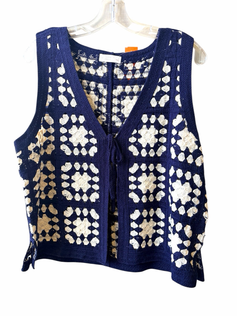 LAUREN CONRAD Size large VEST W