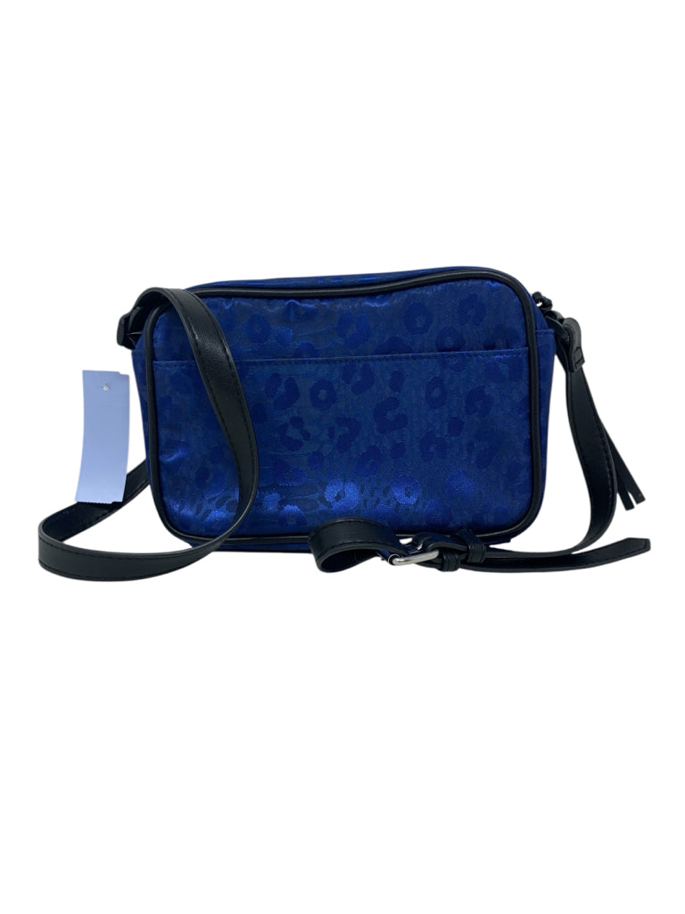 TAHARI  s/M CROSSBODY W