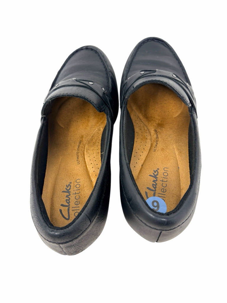 CLARKS Size 6 HEEL W