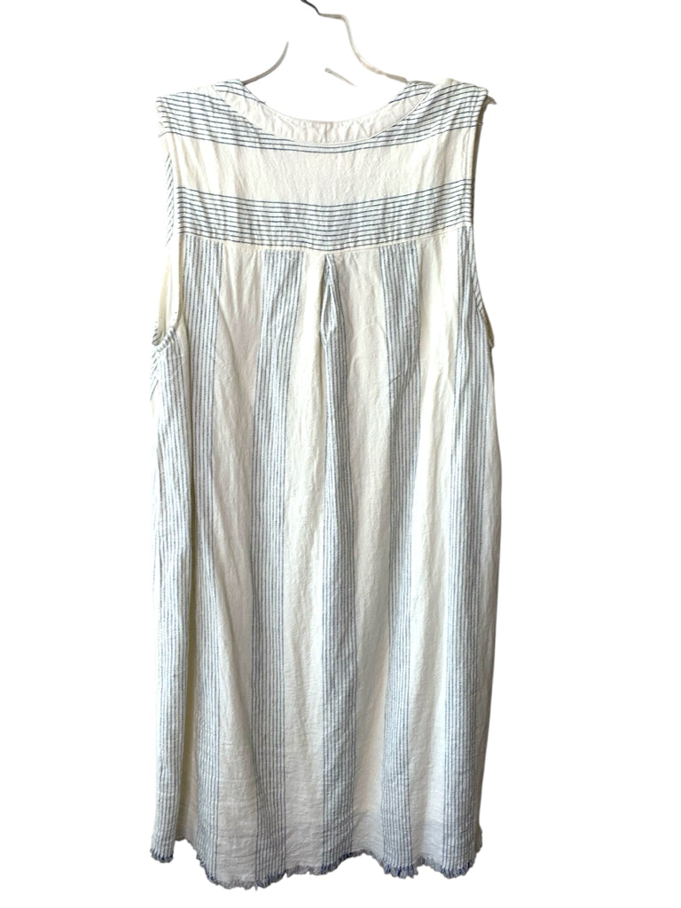 THREAD & SUPPLY  medium DRESS W