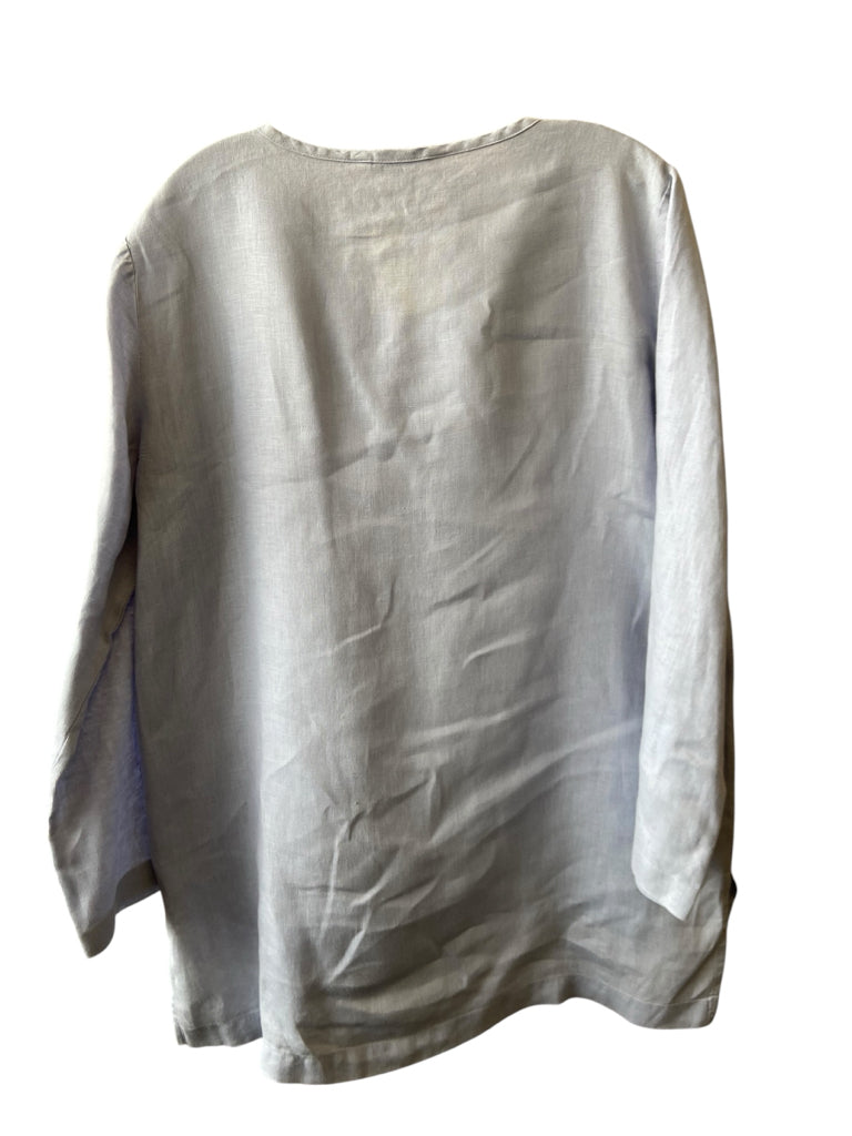 COMPANY 81 Size large TOP W