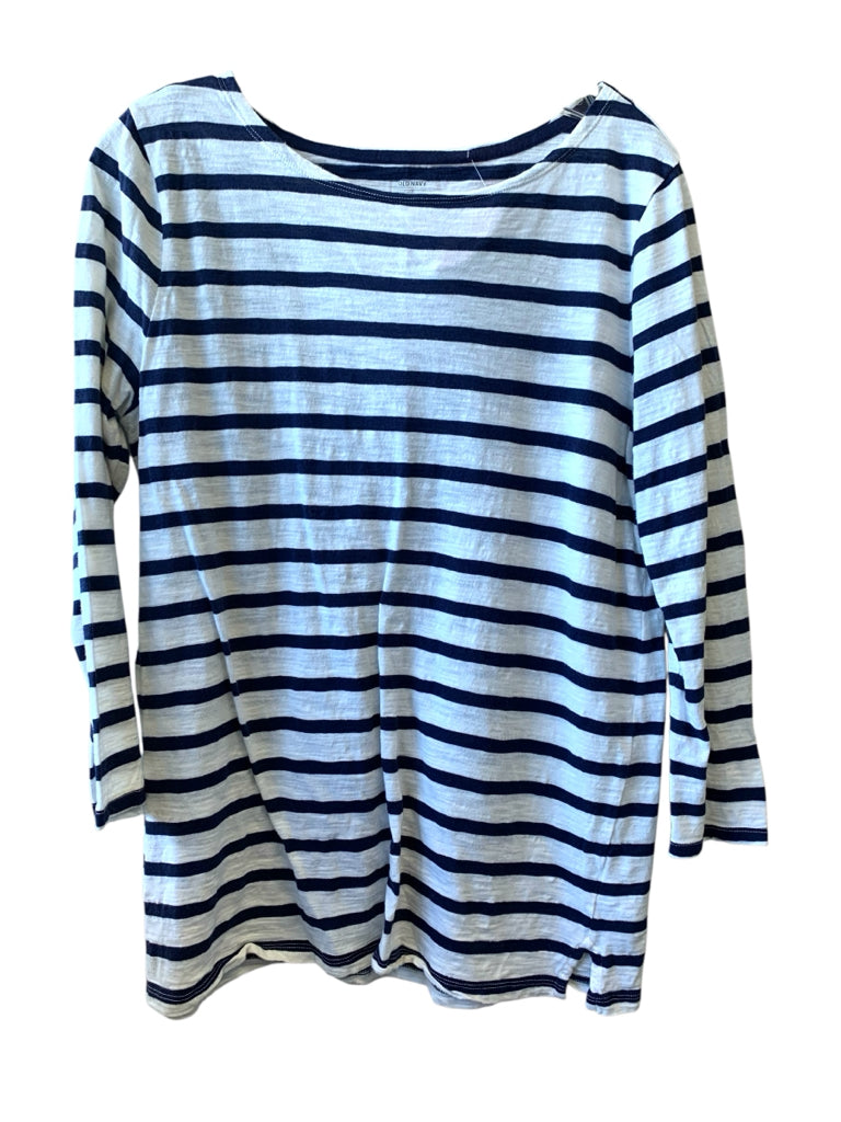 OLD NAVY  large TOP  W