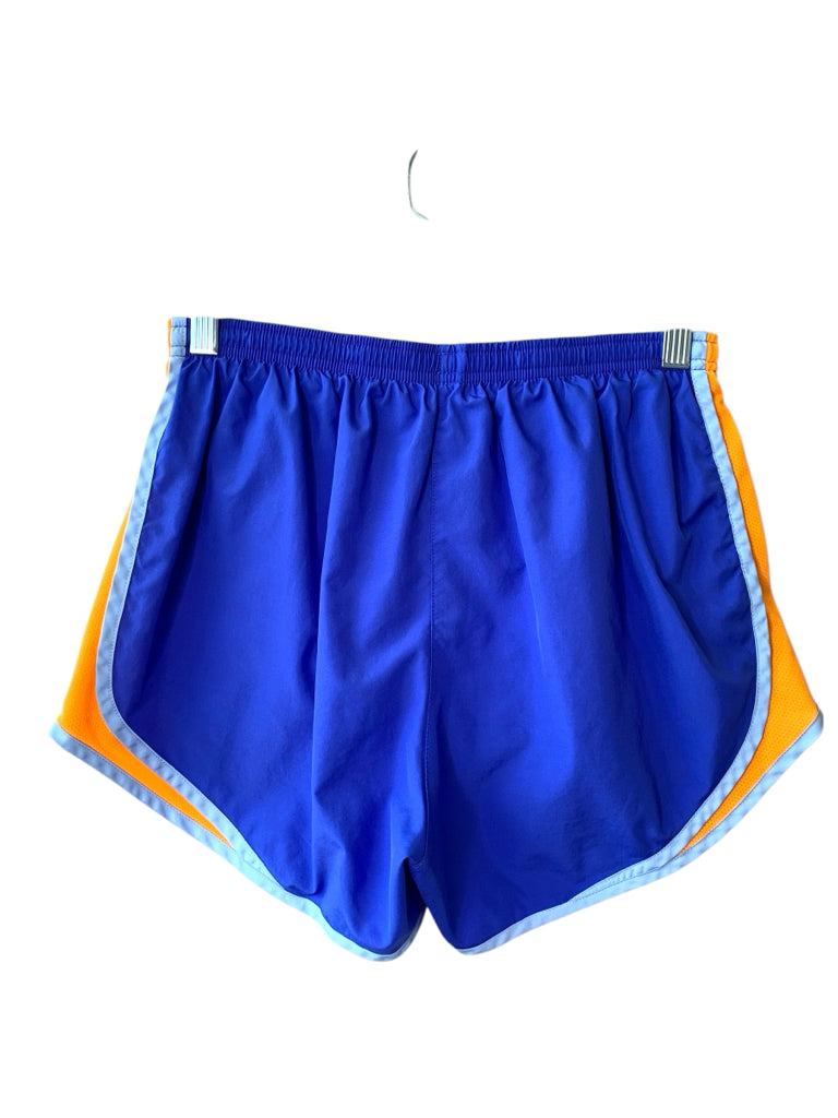 NIKE  medium GYM W