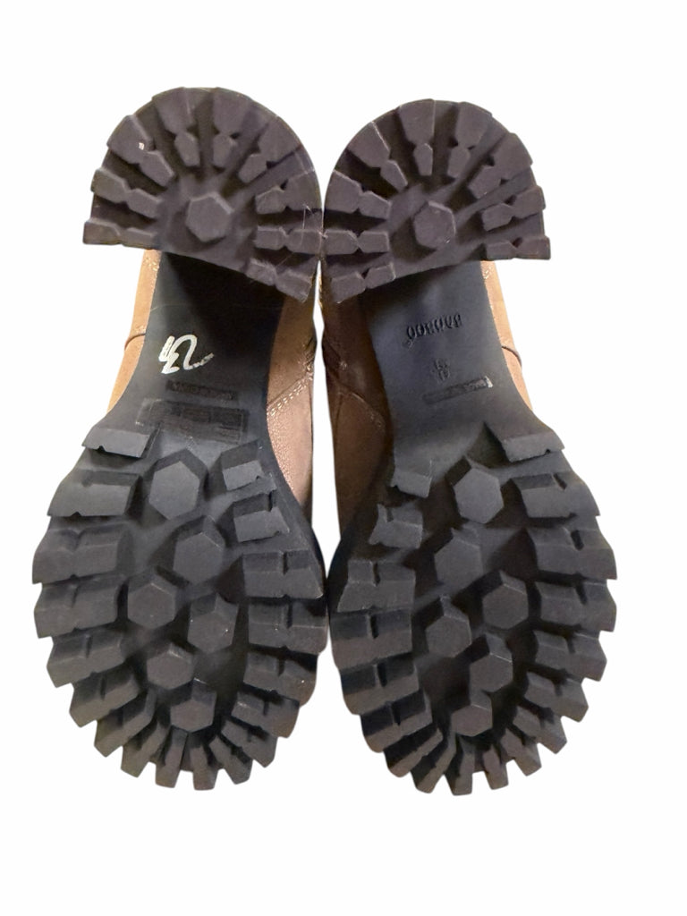 BAMBOO Size 8.5 BOOT W