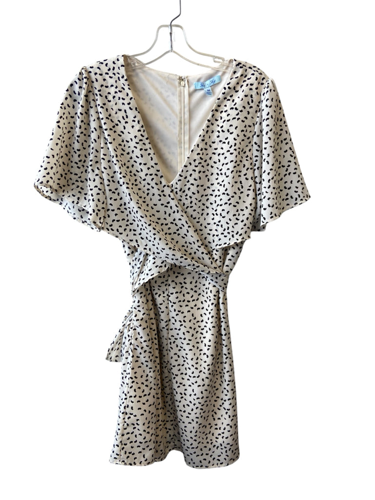 SHE & SKY Size medium DRESS W