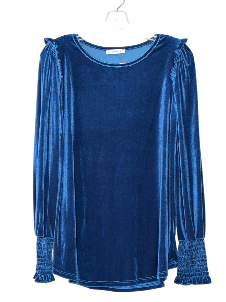 REBORN J Size small TOP W