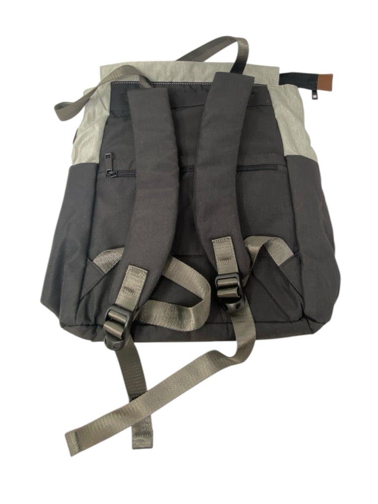 ORVILLY Size large BACK PAC
