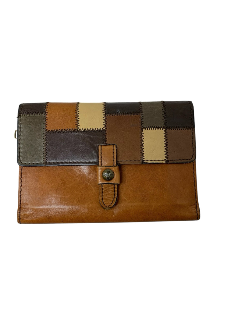PATRICIA NASH Size large WALLET W