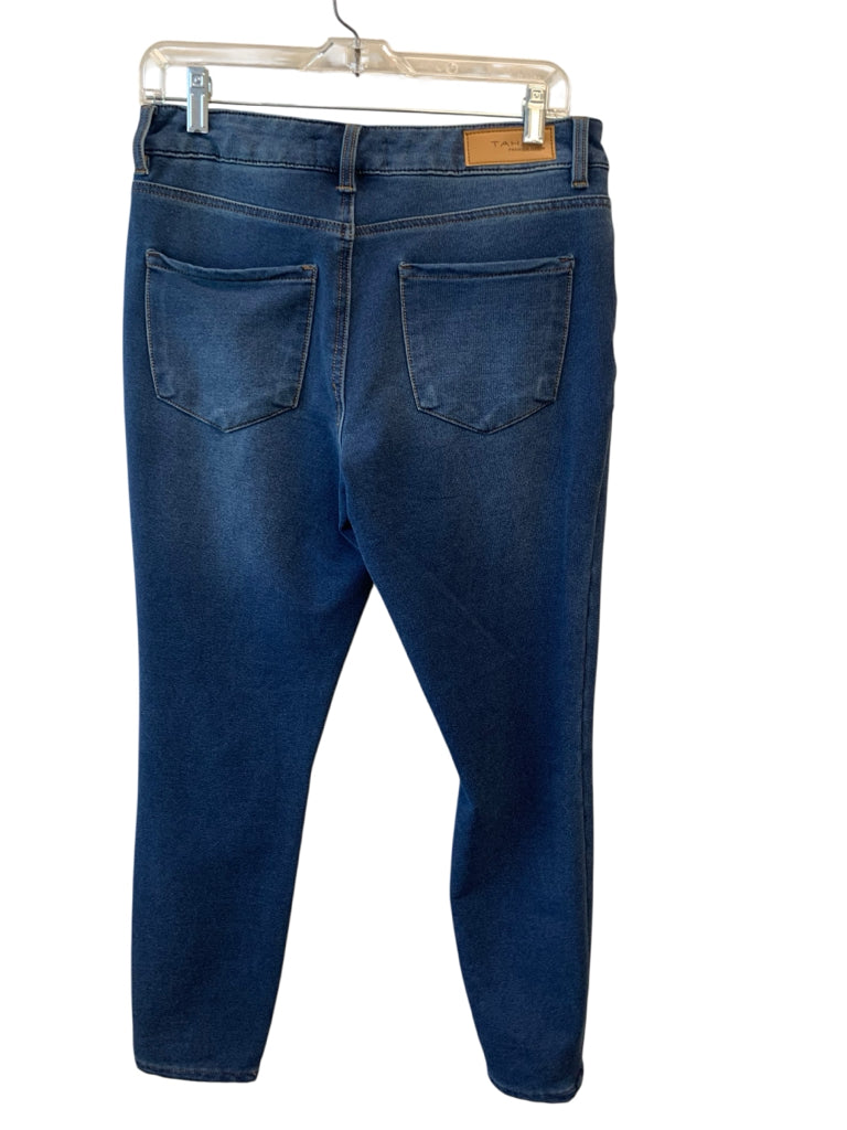 TAHARI Size 6P JEANS W