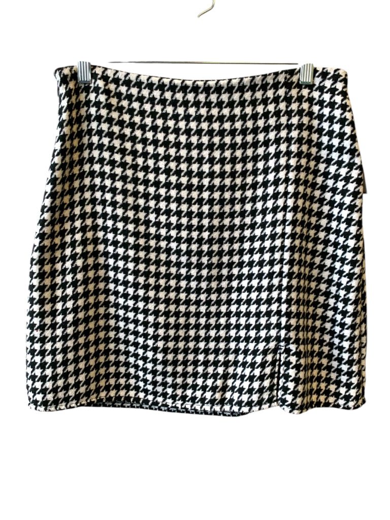 OLD NAVY  medium SKIRT W