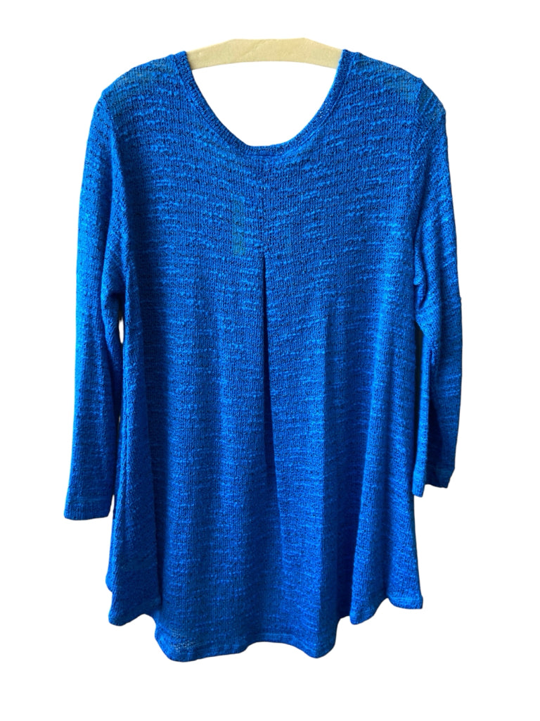 NALLEY & MILLIE Size medium TOP W