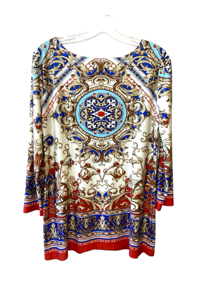 SUNNY LEIGH Size medium TOP  W
