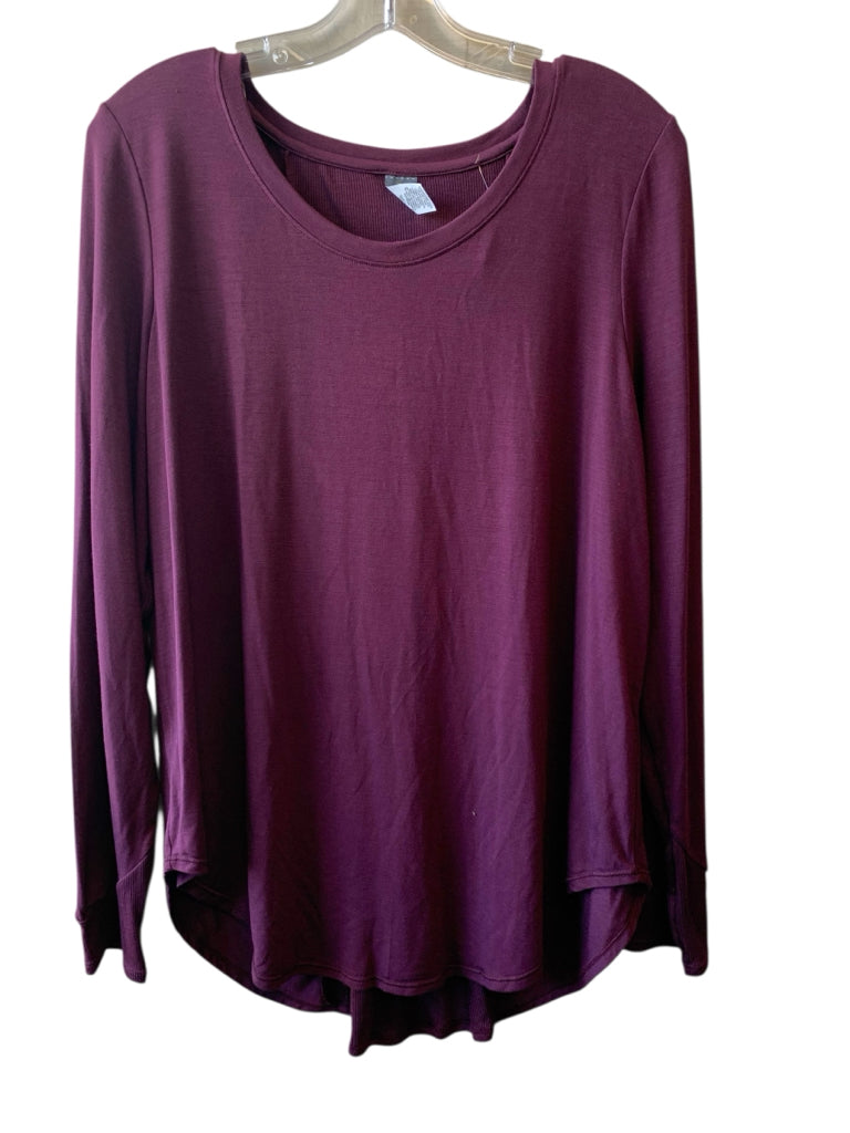 XERSION  large TOP W