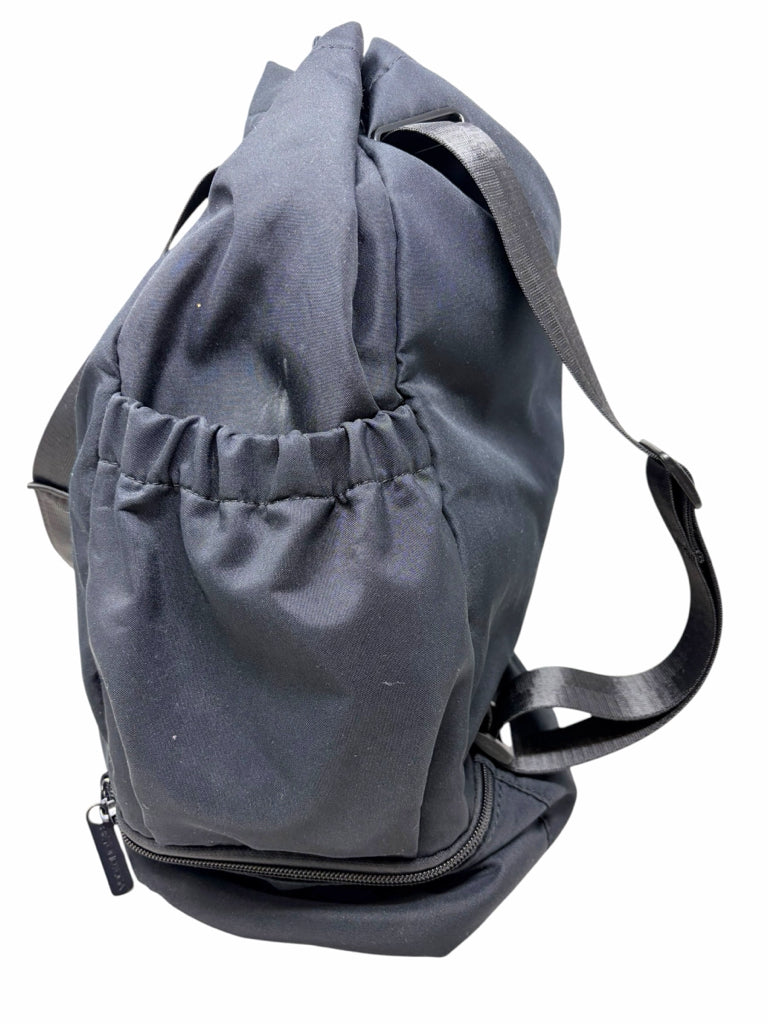 BEYOND YOGA Size medium BACK PAC