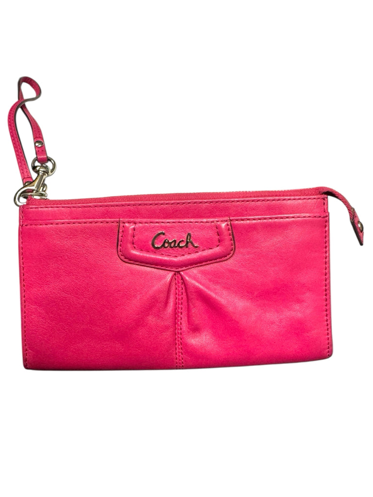 COACH Size medium WRISTLET