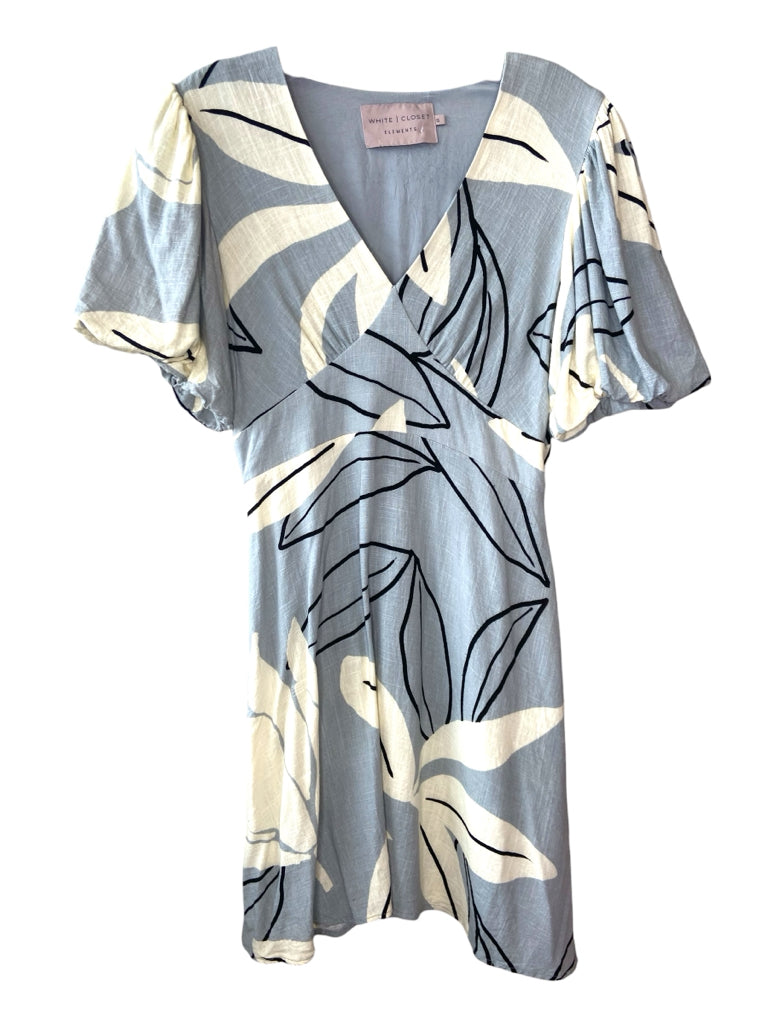WHITE CLOSET Size small DRESS W