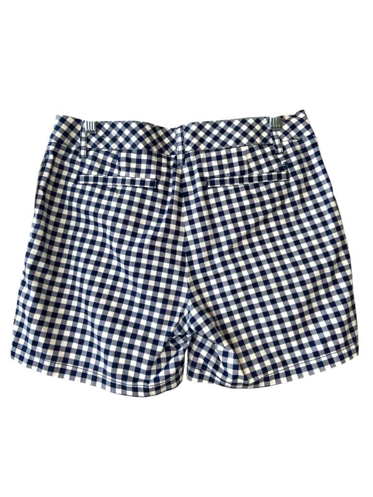 IZOD Size 4 SHORT W
