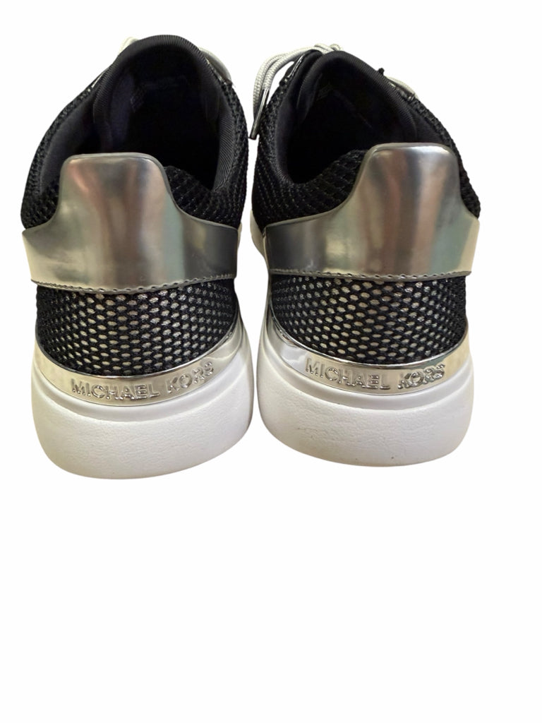 MICHAEL KORS Size 8.5 SNEAKERS W